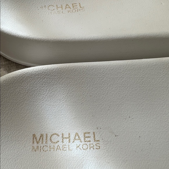 MICHAEL Michael Kors White and Gold Sandals - Picture 6 of 11
